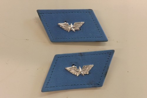 Viet nam military badges - viet,