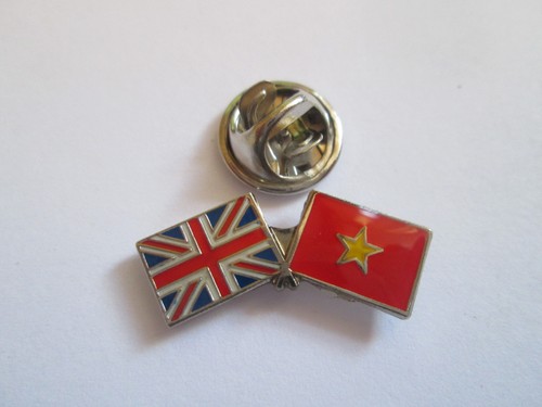 Vietnam friendship enamel - &,
