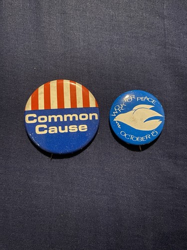 1960s anti vietnam war badge - 1960s,